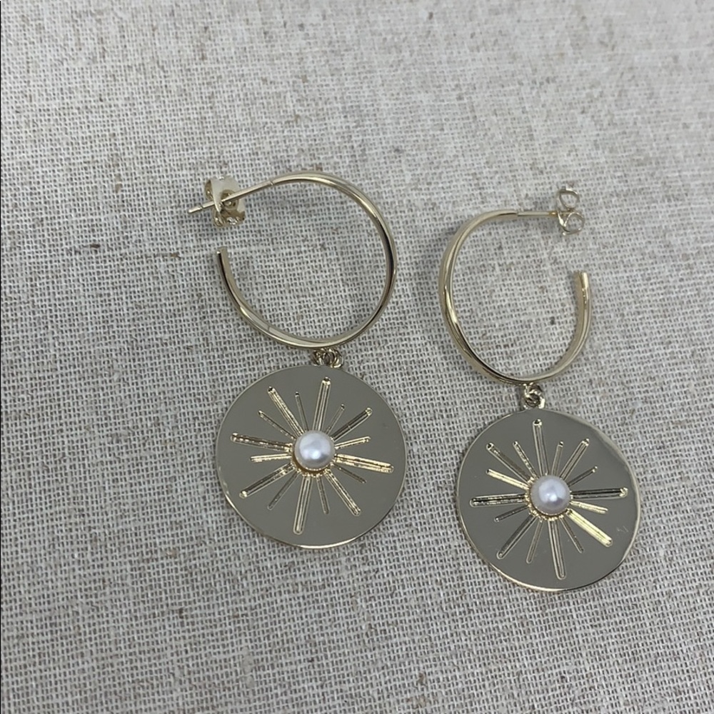 Brand New Gold Filled Earrings with Pearls